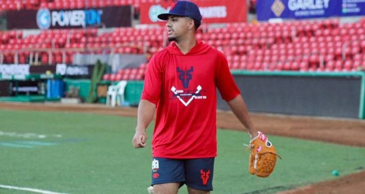 Pitcher Michael Domínguez reforzará a Venados