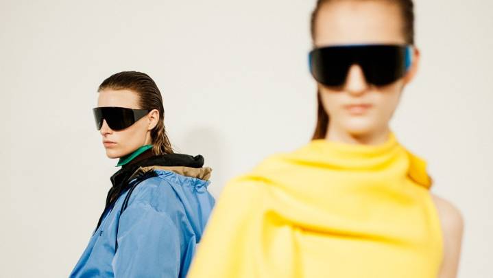 Backstage at Loewe Spring 2026 Ready-to-Wear Collection [PHOTOS]