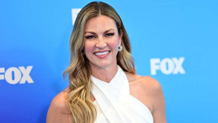 Rare Times Erin Andrews Flaunted Her Killer Legs In These Stylish Looks