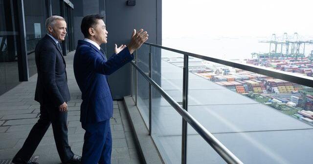 Prime Minister Carney's visit to Singapore focuses on attracting investment in Canada