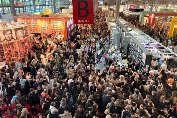 Sin recursos, México no va a la FIL de Frankfurt