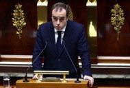 France to discuss reforming overseas territory New Caledonia's statute by year