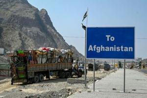 Pakistan-Afghan border crossings closed after heavy clashes