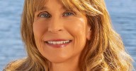 What Happens At The End Of Life: 7 Life Lessons From A Death Doula