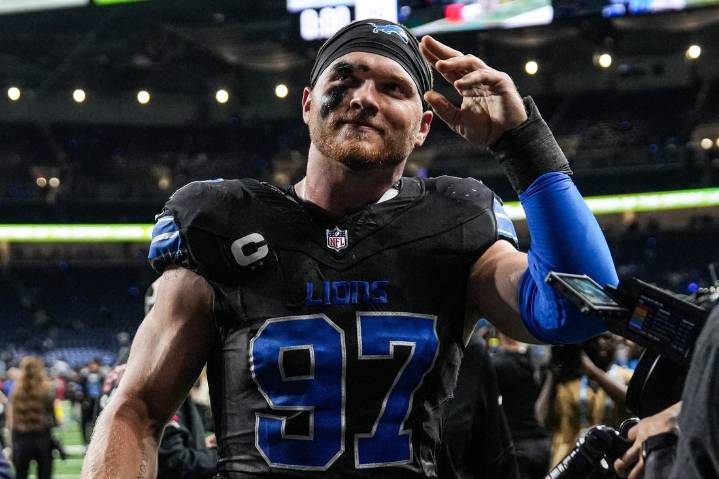Deadspin | Lions' Aidan Hutchinson lands 4-year extension, reportedly for $180M