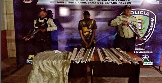 Detienen in fraganti a un individuo por hurtar láminas de aluminio en Falcón