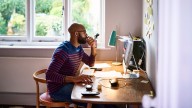 Trabaje desde la comodidad de su casa: empleos digitales al alza