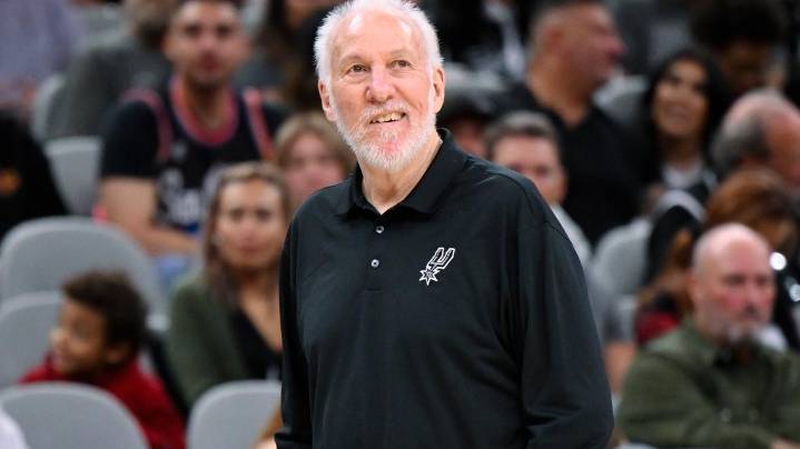 Spurs unveil Gregg Popovich's banner, celebrating his 1,390 wins and 5 NBA titles