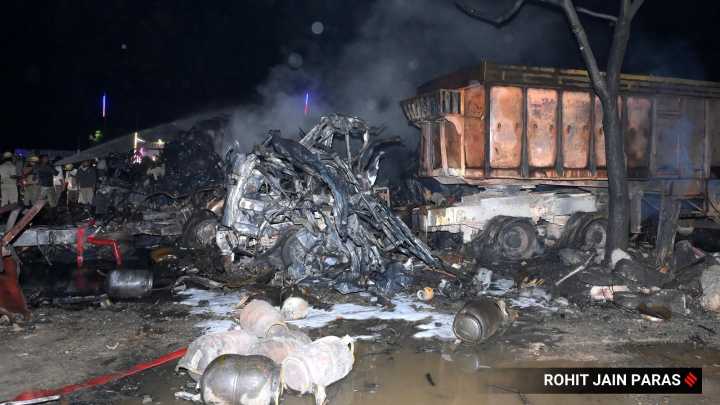 One dead after chemical tanker collides with LPG truck on Jaipur