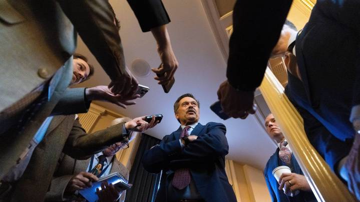 Louisiana and Virginia take steps toward redistricting in a growing battle for US House power