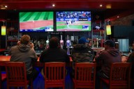 Blue Jays fans, resellers race for tickets as World Series pandemonium takes over Canada