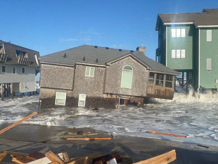 Cleanup efforts begin after eighth home collapses into ocean in Buxton
