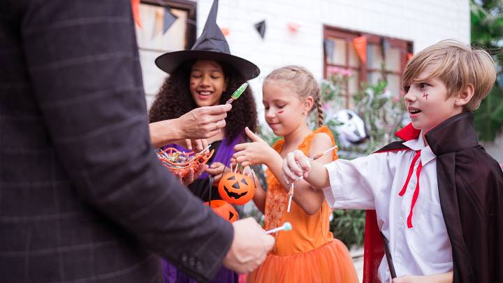 Halloween candy prices surge 30% as Americans change up some buying habits