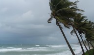 Cyclone Montha to Hit Andhra Coast on Oct 28: IMD Issues Heavy Rain Alert
