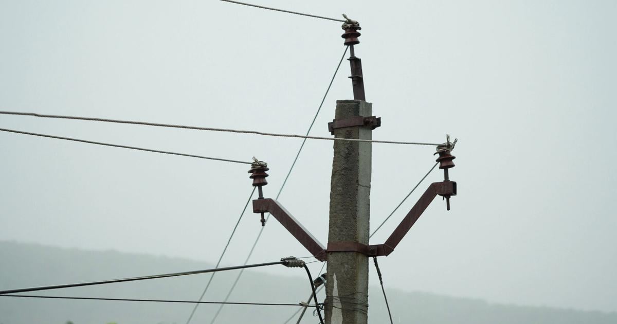 CWLP restoring power after truck hits home, pole in Springfield