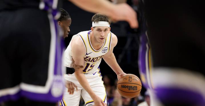 Lakers fans loved Austin Reaves’ opening week play