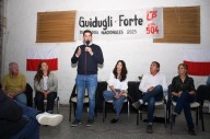 La UCR cerró "caminando tranquila, porque no cargamos a la vieja política"