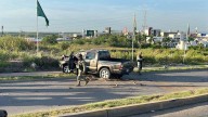 Camioneta se impacta contra palmera en Lomas de San Isidro, Culiacán: solo daños materiales