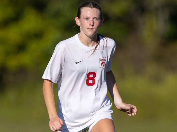 Martin, Carson lead first-half blitz as Haddon Township wins -