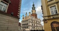Muestra de Polonia en tres ciudades diferentes