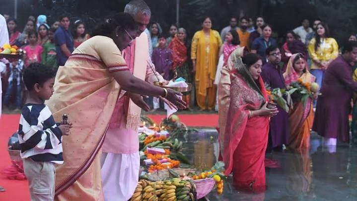 President Droupadi Murmu Joins Chhath Puja Celebrations At Rashtrapati Bhavan