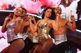 Dua Lipa sería la británica menor de 30 más millonaria -