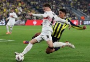 Edson Álvarez brilla en victoria clave del Fenerbahçe en Europa League