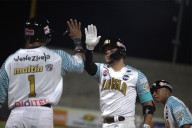 Carlos Pérez condujo la ofensiva y Bravos abrió victorioso ante Leones