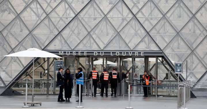 “Fallamos”: admiten autoridades de Francia tras robo al Museo del Louvre