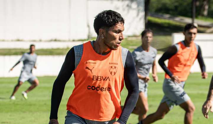 Salcedo podría entrar al ‘Club de los Traidores’ del Clásico