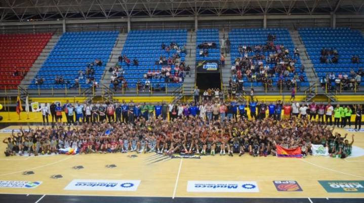 Caracas no conoce la derrota en cita nacional U