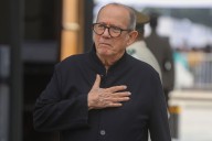 Ordenan retener recaudación de conciertos de Silvio Rodríguez por deuda de derechos de autor