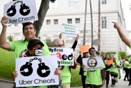 800,000 rideshare workers in California can unionize under new law