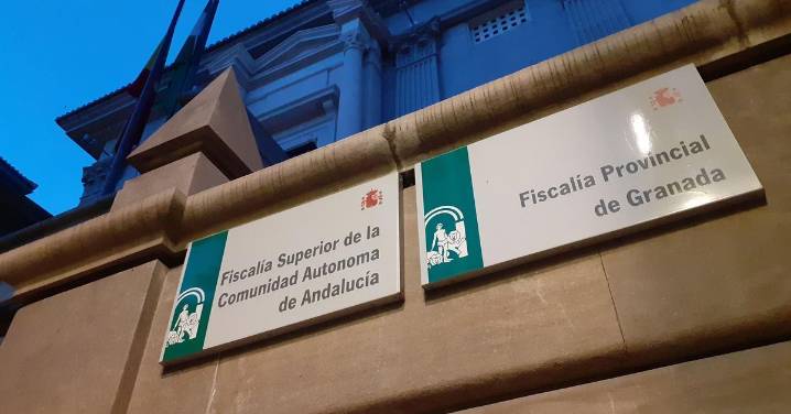 La Fiscalía presenta denuncia por la falsificación de la firma de un catedrático de la Universidad de Granada