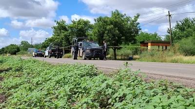 Localizan a un hombre 'encobijado' junto…