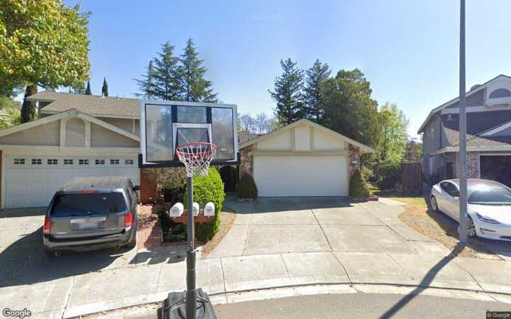 What $1,050,000 bought on Corte Cerritos: An Alameda County home