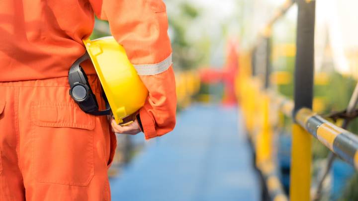 El Estatuto de los Trabajadores establece que puedes frenar la actividad de tu empresa si identificas un riesgo inminente y grave