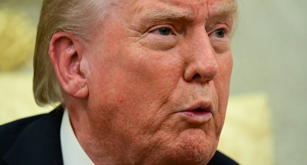 Donald Trump dice que golpeará "muy duro" a los narcotraficantes que pasen por tierra 