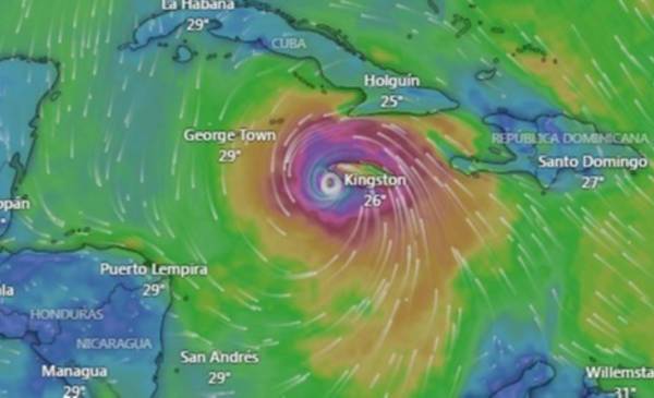 En vivo: el huracán Melissa tocó tierra y amenaza con causar destrozos en Jamaica