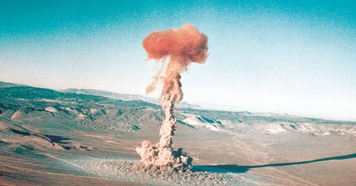 Trump ordena reactivar pruebas nucleares; eleva tensión mundial