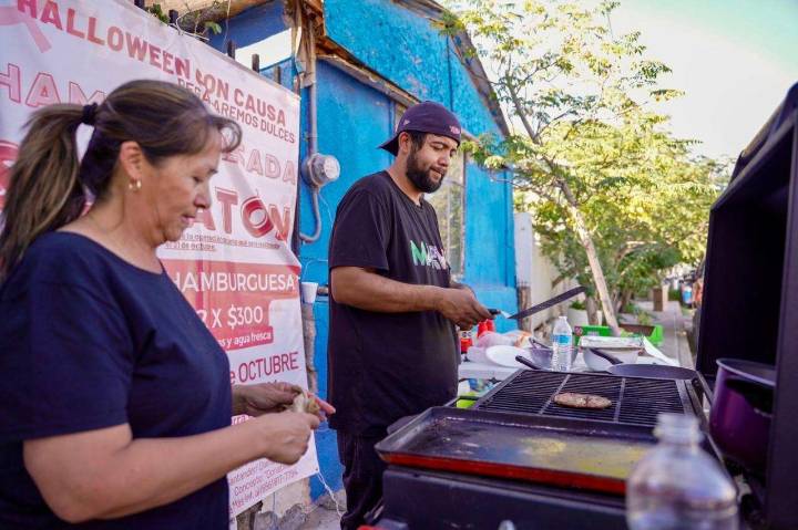 Recaudan fondos para cirugía de seno mediante la Hamburguesada Silviatón