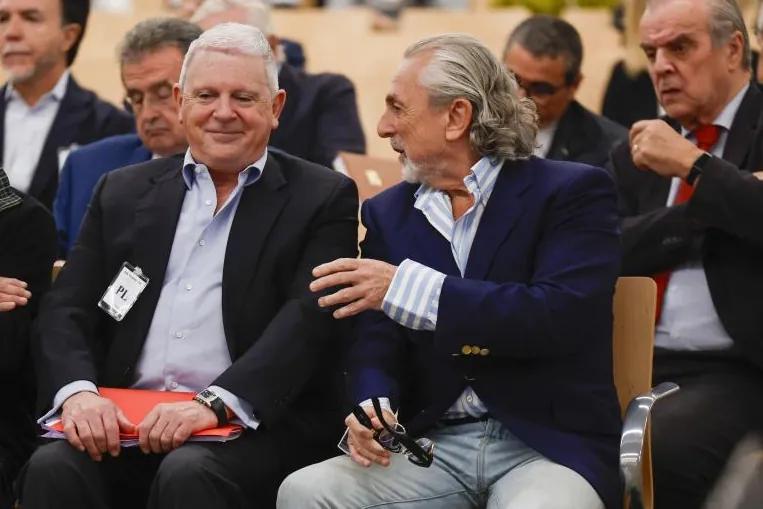 Veinte de los 25 acusados del juicio de Gürtel reconocen los delitos de fraude fiscal y blanqueo