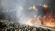 ¡Paso crítico superado! Metro de Medellín ya cortó los rieles en el lugar de la falla y así van