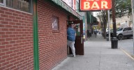 Griz fans find home away from home at Red's Bar during road game