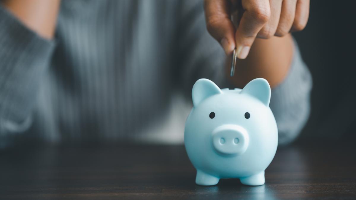 Cinco consejos que le ayudarán a ahorrar y hacer crecer su dinero