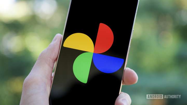 Hey Google, why do I need an iPhone to use my favorite Google Photos feature?
