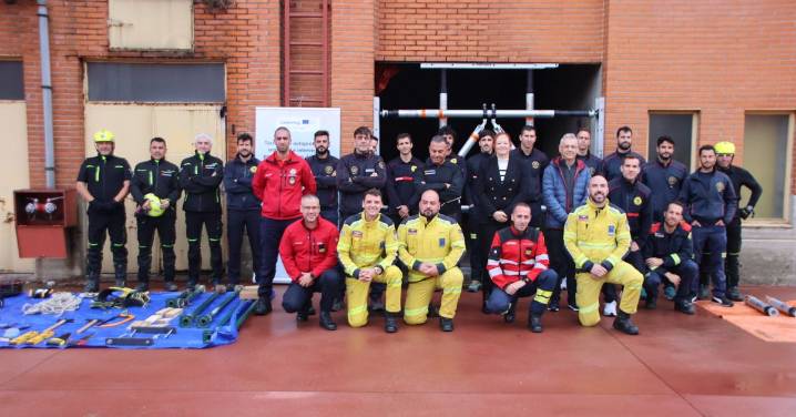 Bomberos de España y Portugal se forman en Salamanca para rescates en estructuras colapsadas y con movimientos de terreno