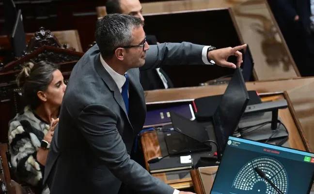 Diputados aprobó un proyecto que restringe el uso de los DNU pero hubo cambios y ahora deberá volver al Senado