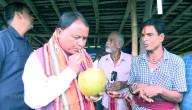Sweet Gesture: CM Majhi Quenches Thirst With Tender Coconut Water At Roadside Kiosk