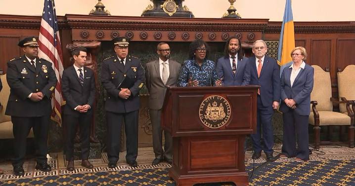 Philadelphia leaders discuss policing, 5